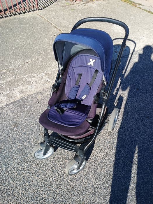 Wózek X-lander 3 w 1. Gondola, spacerówka i fotelik/nosidełko do auta