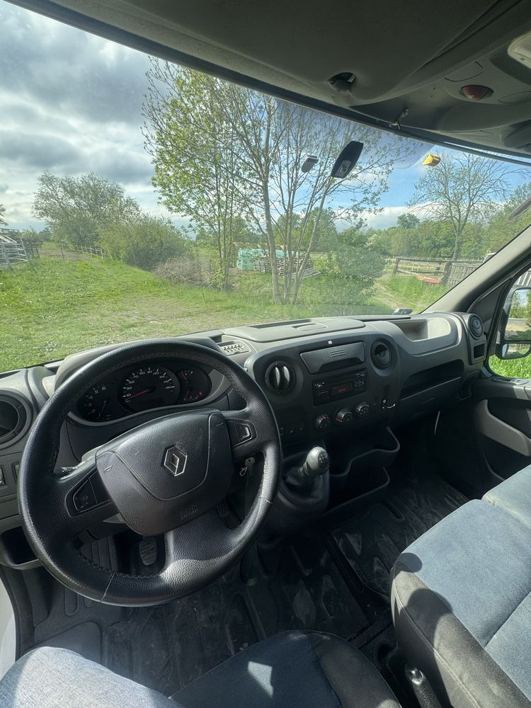 RENAULT MASTER 2015 rok  Plandeka Plus winda
