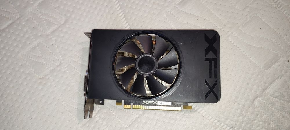 Karta graficzna XFX Radeon R7 260x 2gb GDDR5