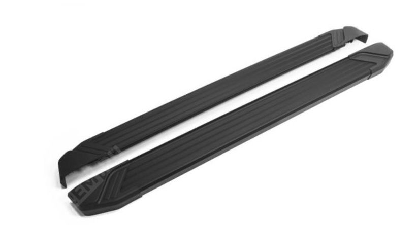 Комплект оригінальних підніжок Renault Arkana