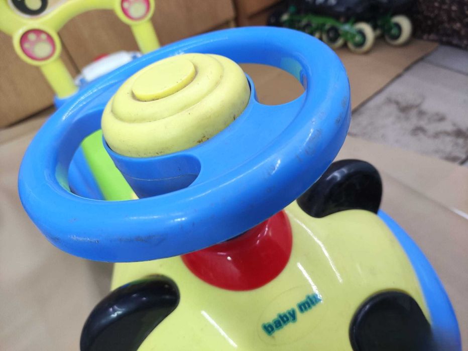 Jeździk, pchacz, samochód z kierownicą Baby Mix