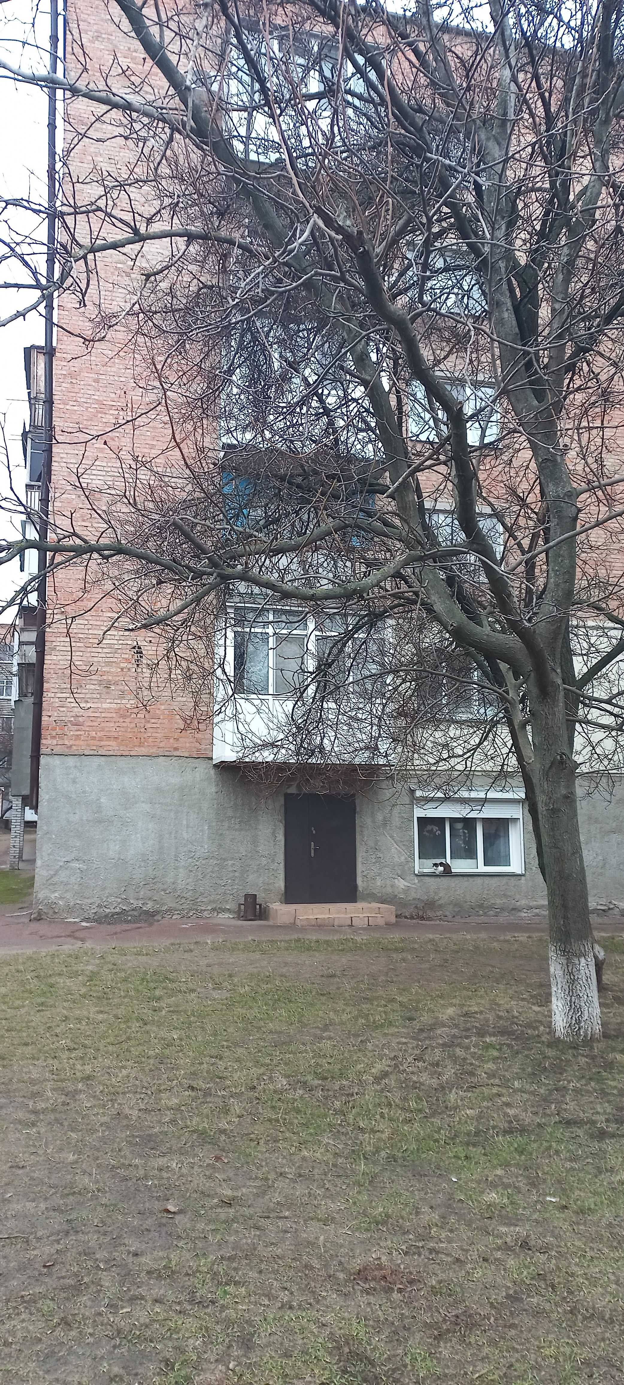 Продаж 2-к  квартири  в р-н Машбуд