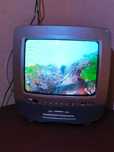 Продаю видеодвойку PREMIER ELECTRONICS  (TV/DVD VIDEO) 36см
