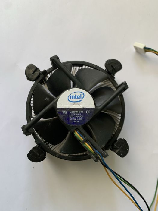 Кулер Intel для процессора