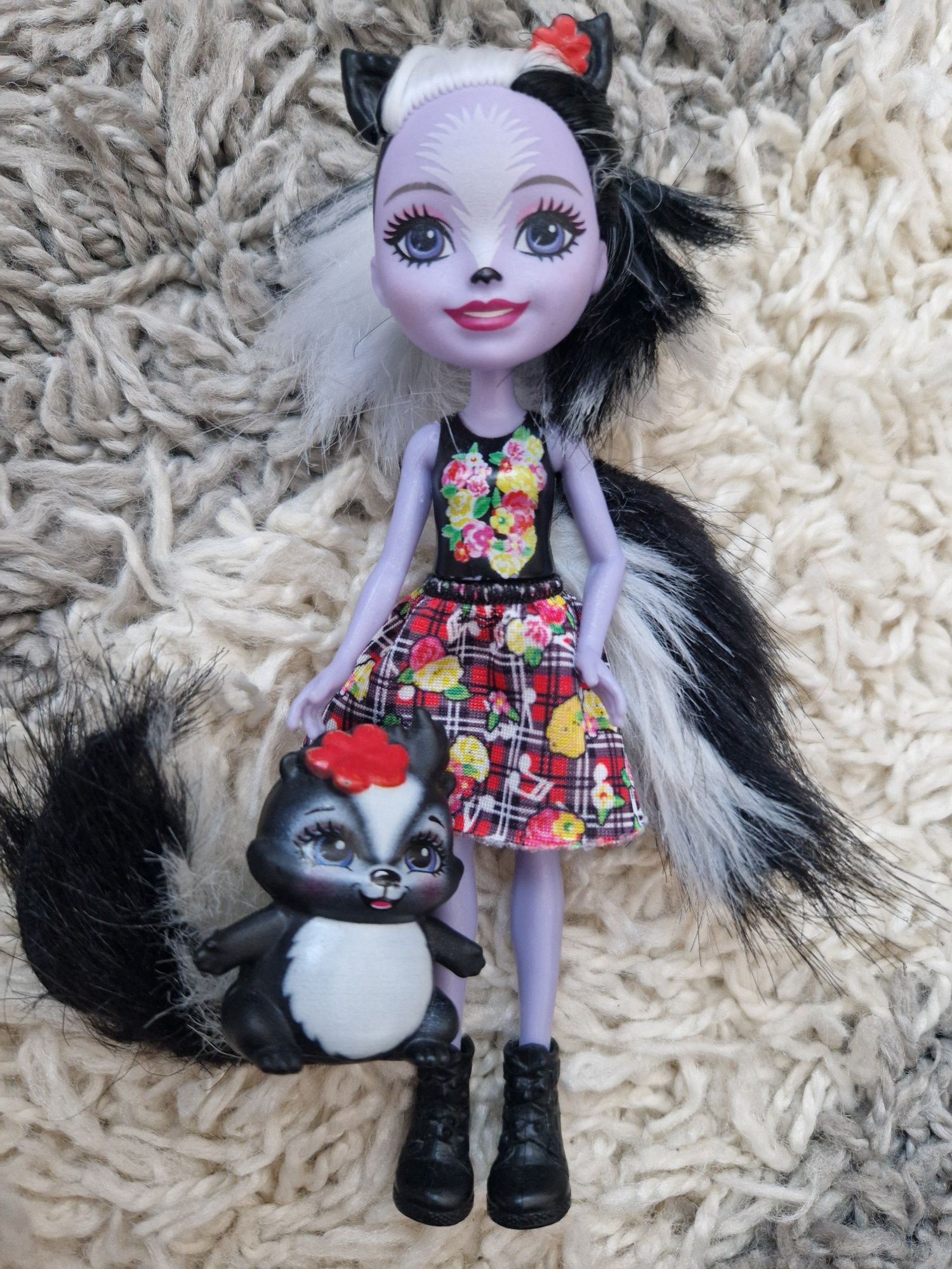 Lalka Enchantimals Sage Skunk Lalka + skunks FXM72