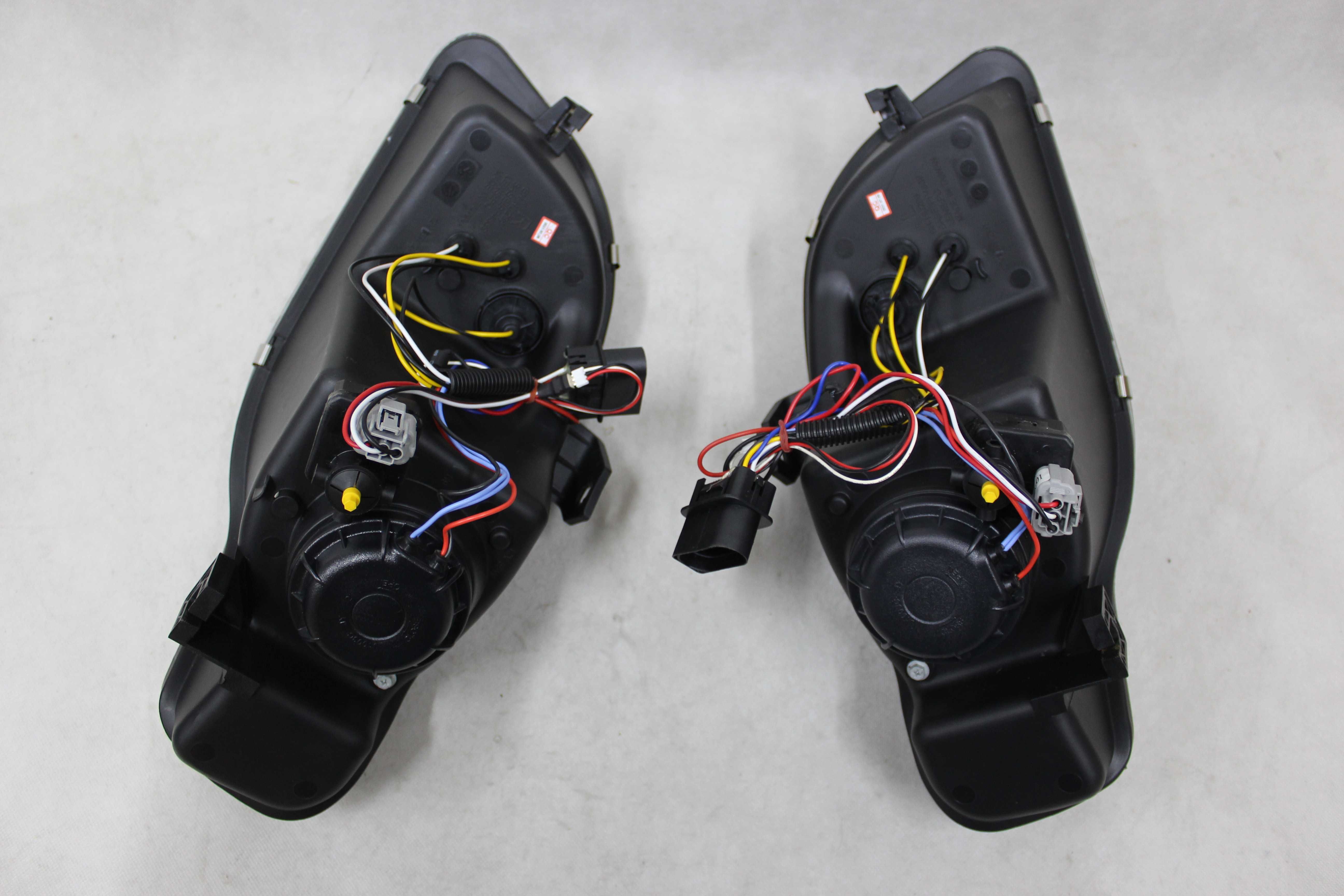 Lampy reflektory przednie przód AUDI A4 B7 04-08 LED BLACK SMOKE IGŁA!