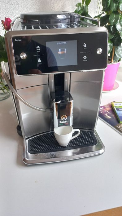 Кавомашина Saeco Xelsis SM7583