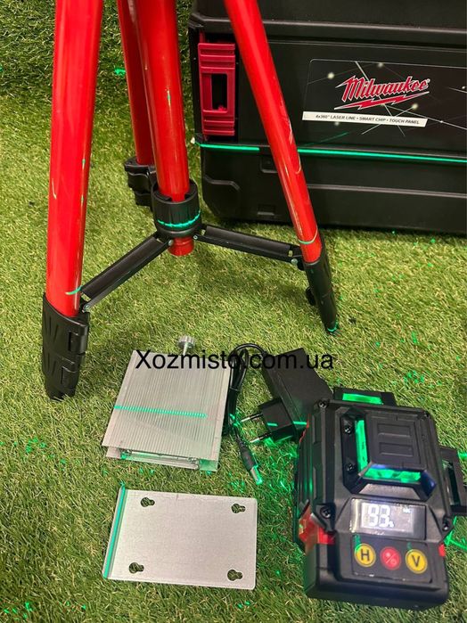 Лазерний рівень (нівелір) Milwaukee 4D 16 ліній