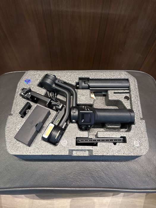 Estabilizador de câmara ZHIYUN WEEBILL 3S
