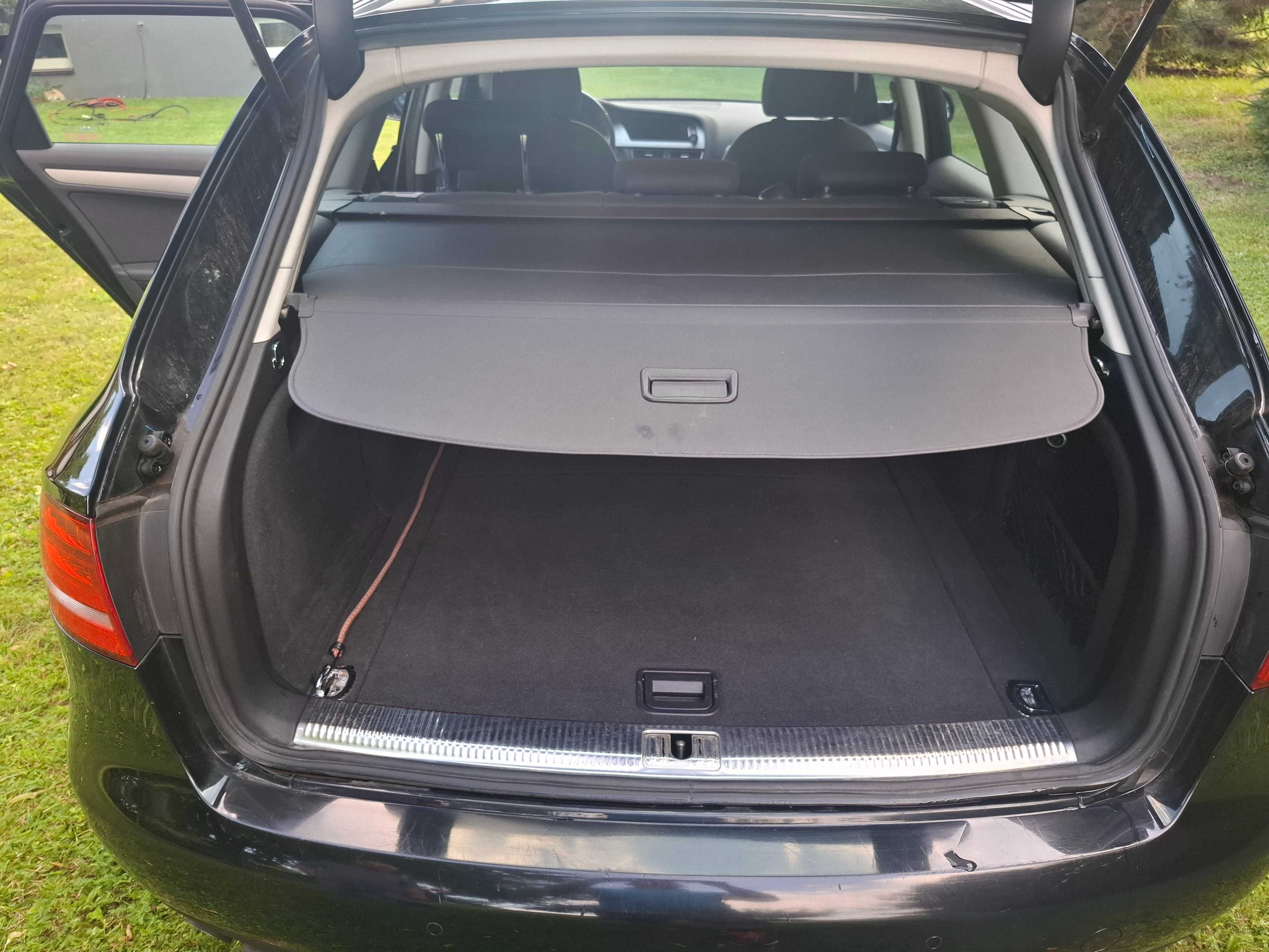 Audi A4 B8 2011r BEZWYPADKOWY 2.0 TDI automat