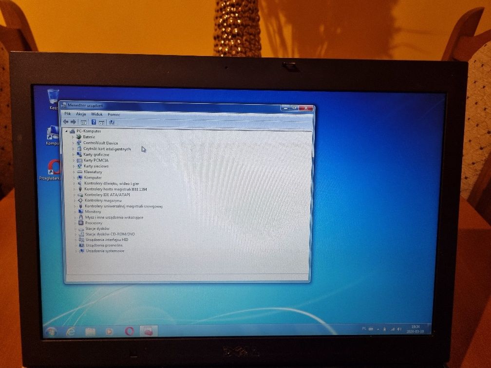 Laptop Dell E6400 intel core 2 duo,ssd 120gb,4gb ram