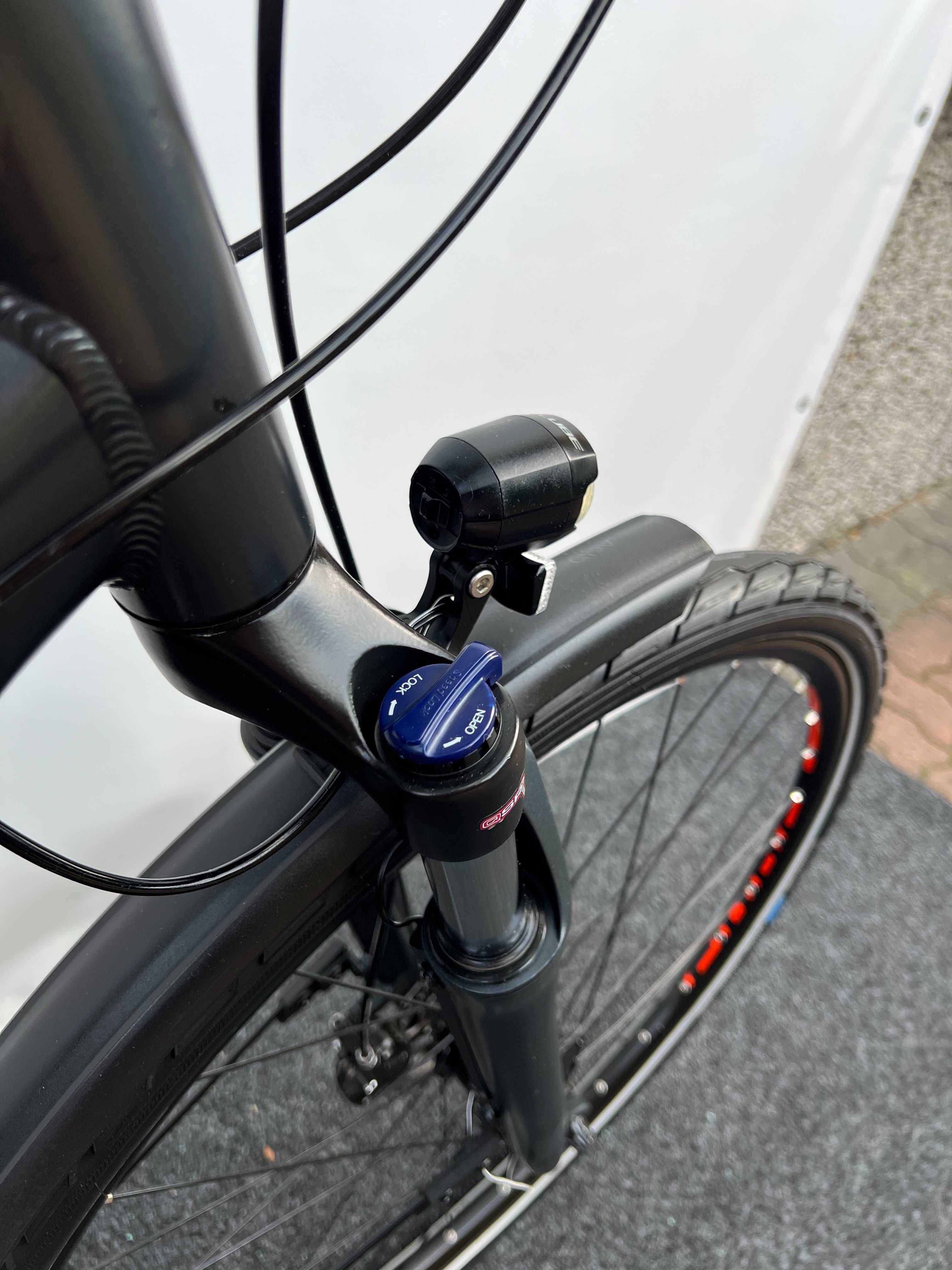 Rower Trekkingowy CUBE TOURING EXC 28" (M) Shimano DEORE Hydraulika