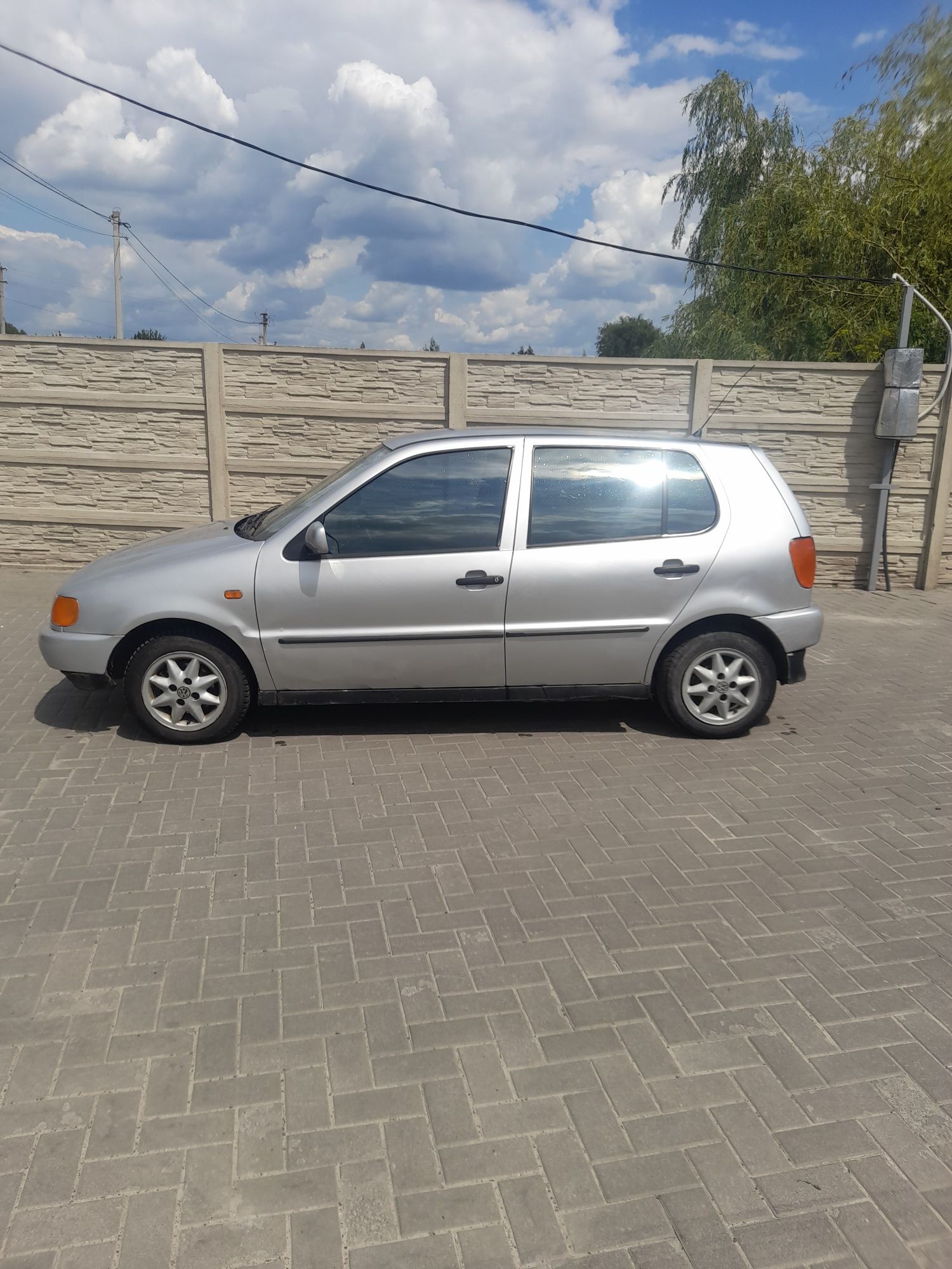 Продам автомобіль фольксваген