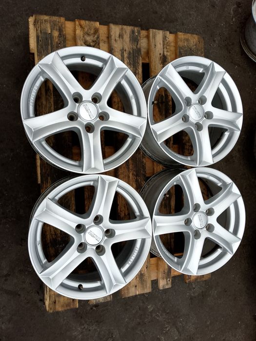 Felgi aluminiowe Hyundai Kia Toyota 16 5x114.3