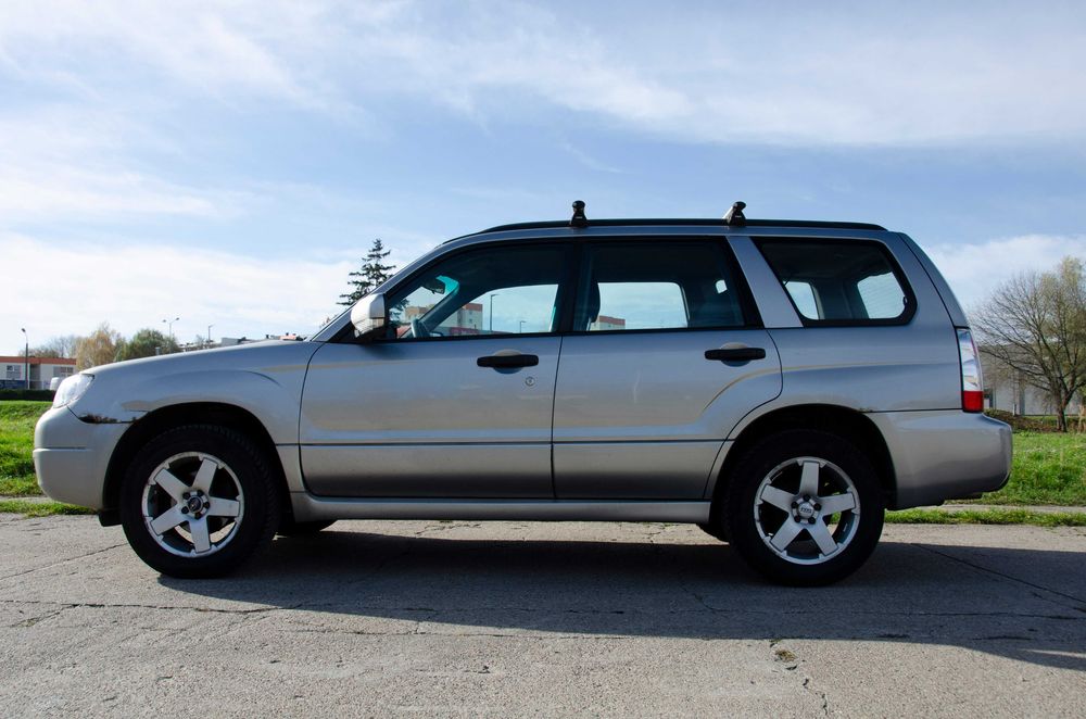 Subaru Forester 2.0 benzyna, AWD + reduktor, manual, 2005 po lifcie