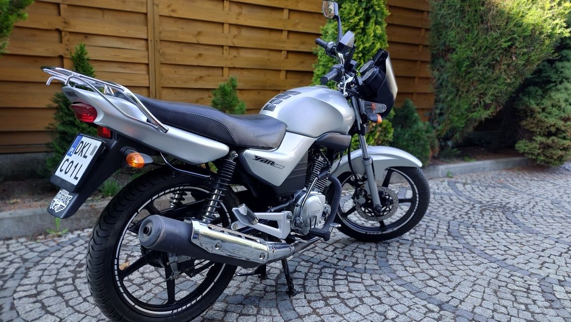 Yamaha YBR125 - prywatny motocykl - bardzo ładny stan - 125ccm 2008r