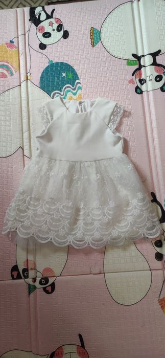 Нарядное платье на девочку