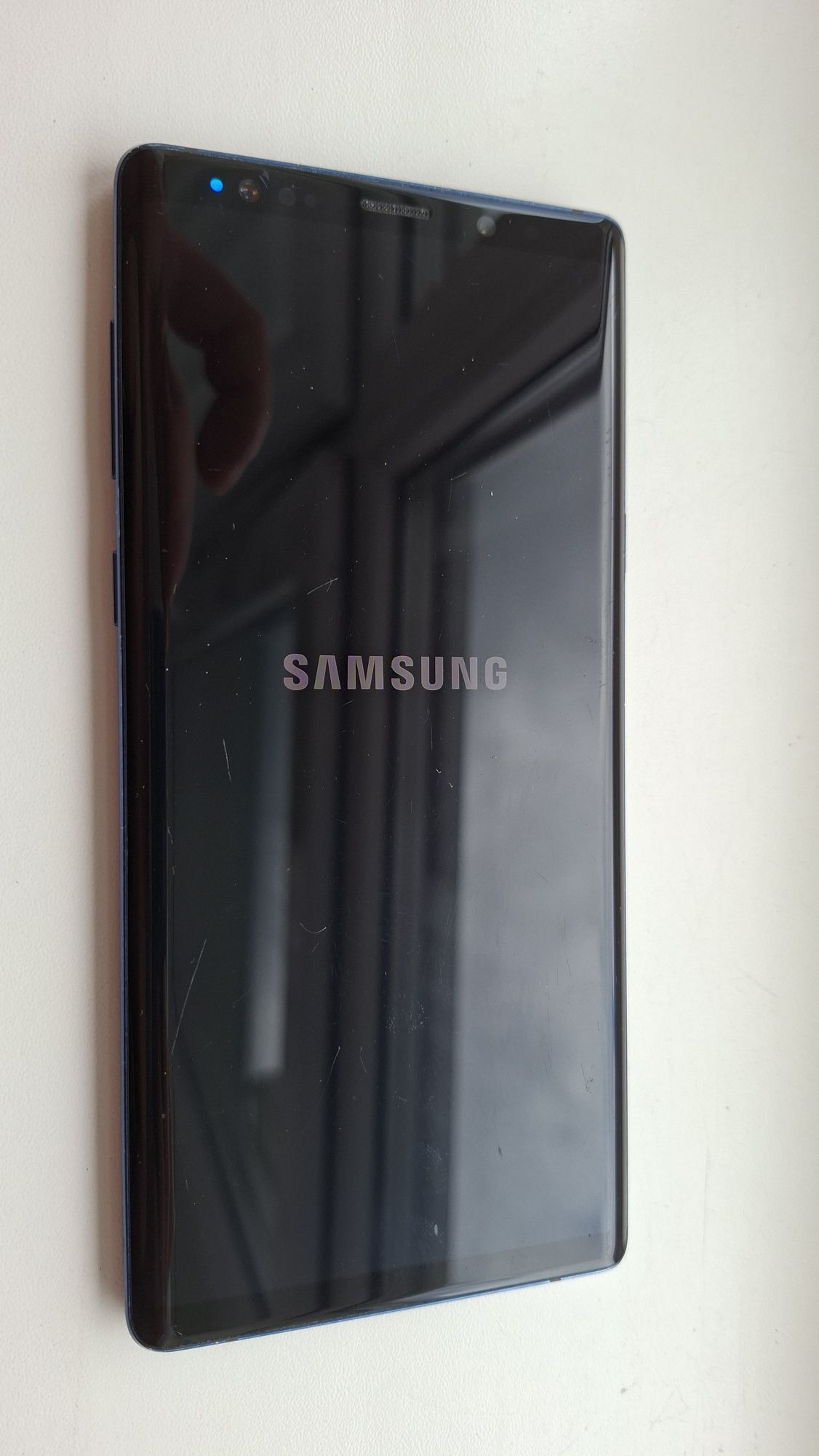 Самсунг Galaxy note9 8/128