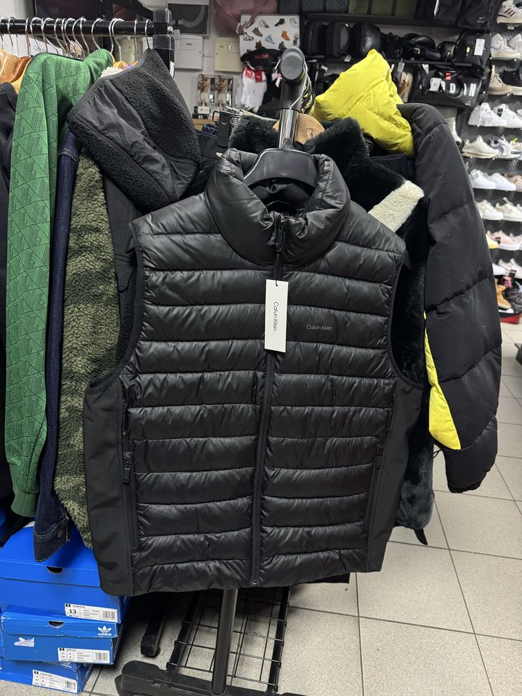 Жилетка Calvin Klein Tech Puffer Vest оригінал