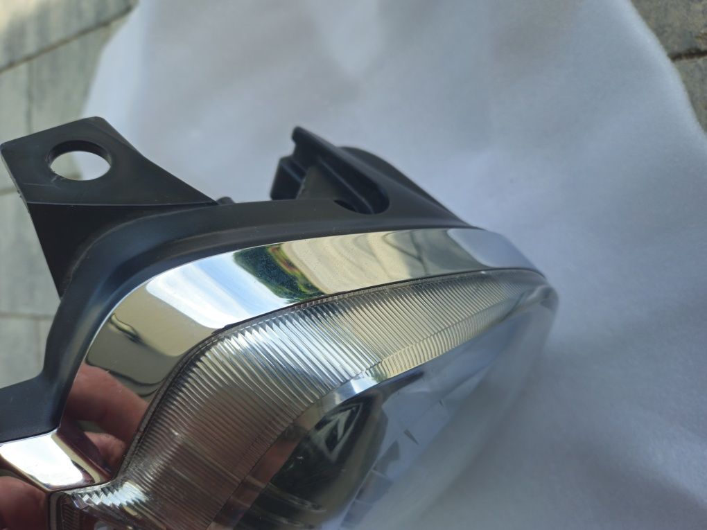 Lampa reflektor Yamaha Fz6n oryginał- UK