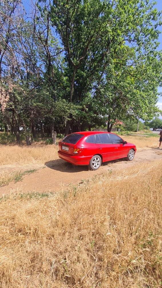 Продам Kia Rio LS Обмен желательно минивен,каблучок.