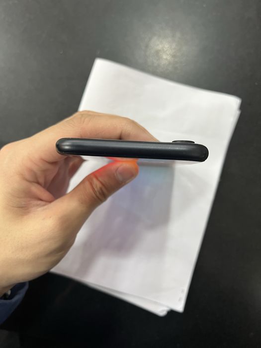 iPhone XR 128Gb Preto