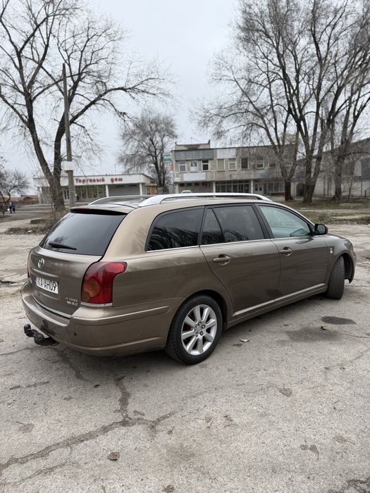 Toyota Avensis 2,0 4d4