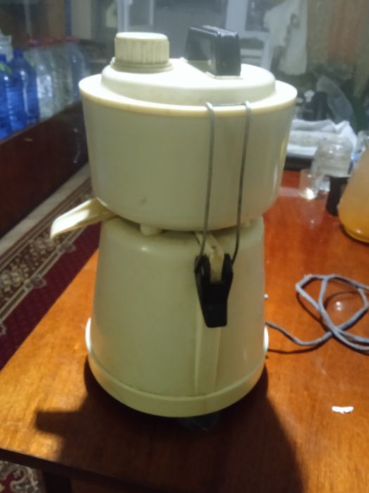 Соковыжималка времён СССР