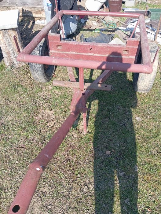 Sprzedam przyczepę pod mauzera na kołach 13