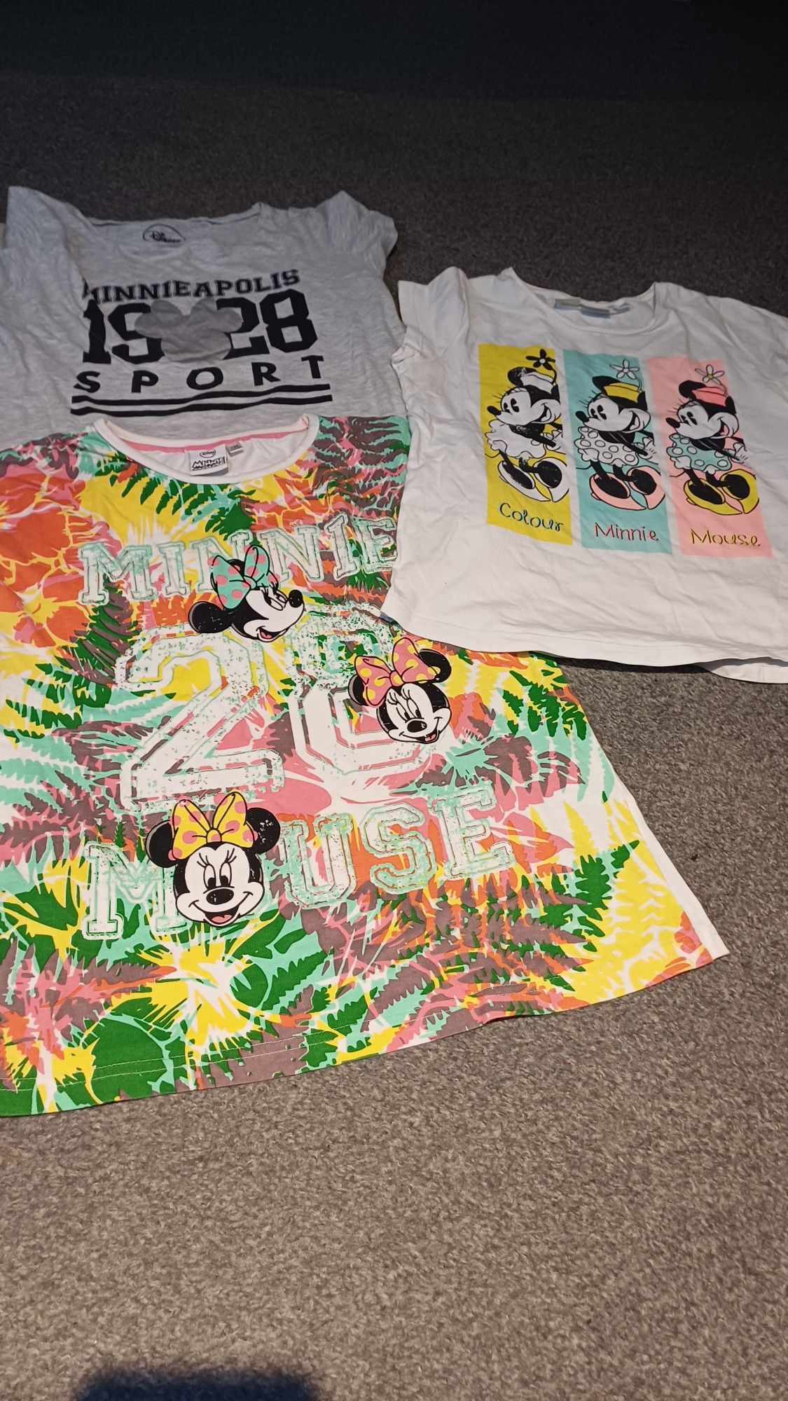 5 bluzeczek z Myszką Mickey i Minnie