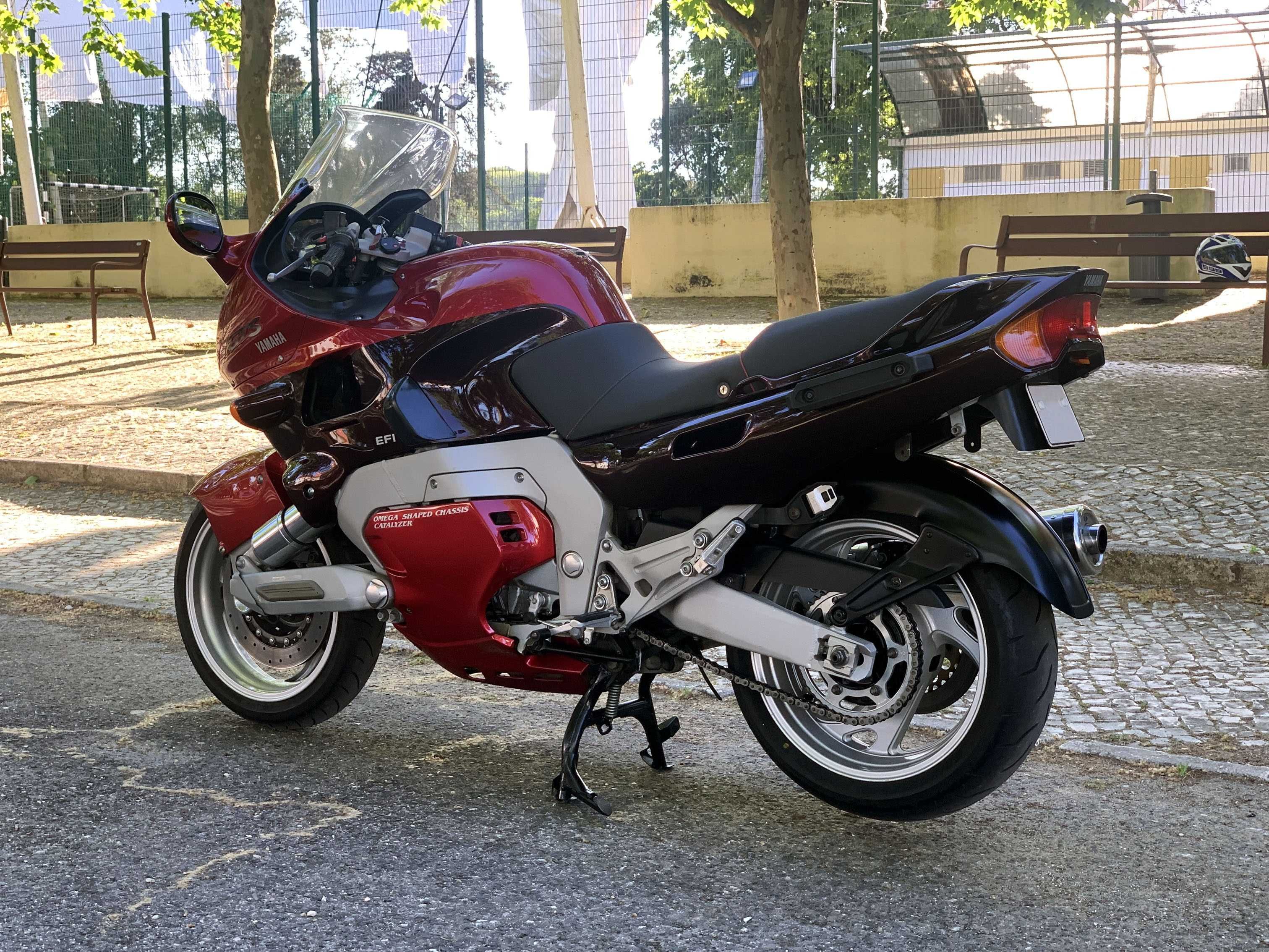Yamaha GTS 1000 98
