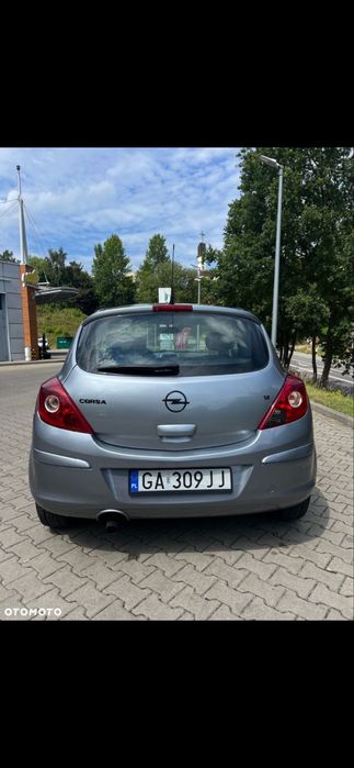 Opel Corsa D 1.2 beznyna