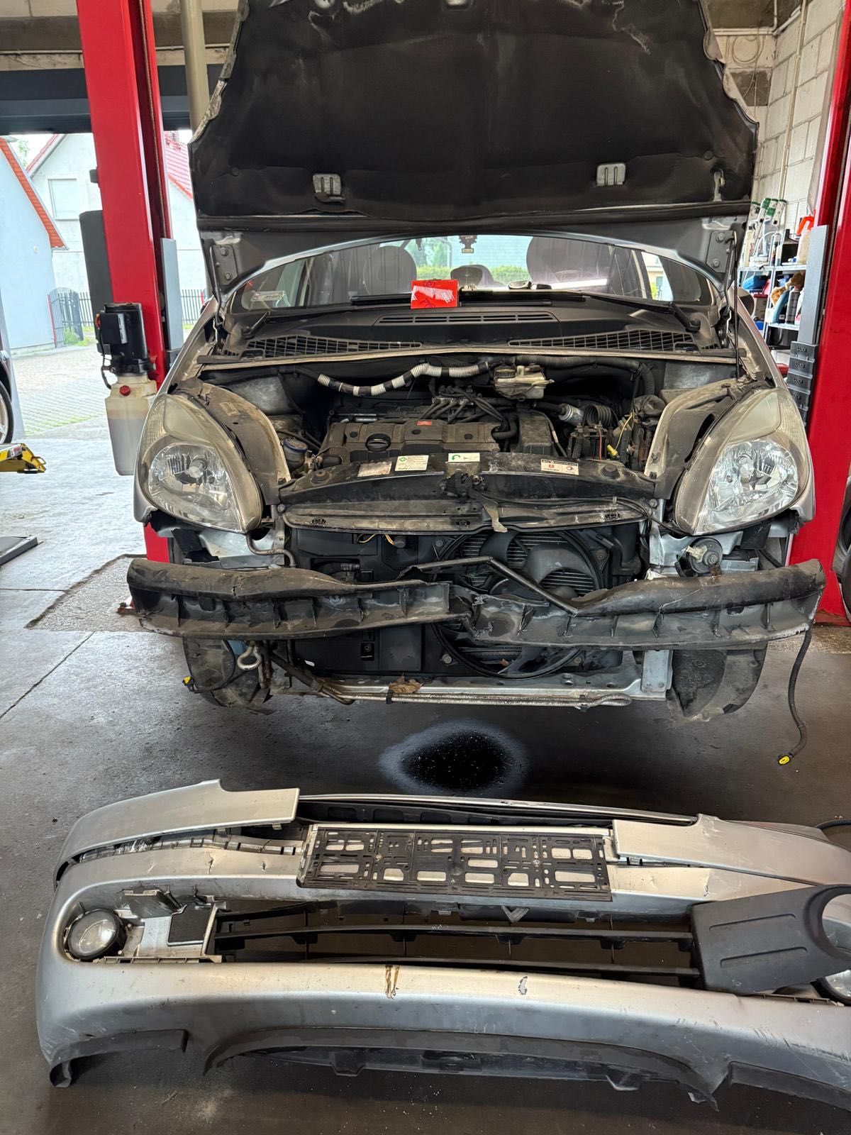 Sprzedam Xsara Picasso 2006, 1.6, 16V, 110 KM po stłuczce