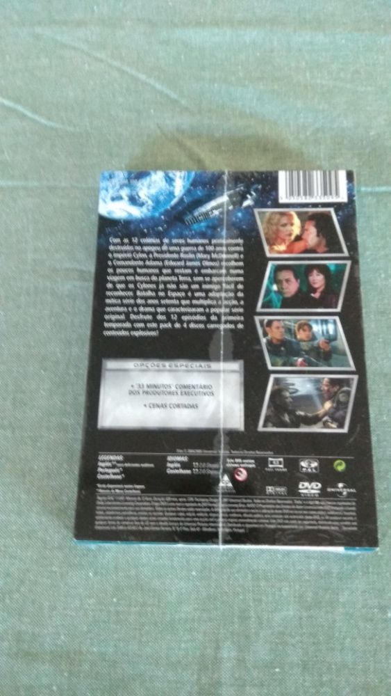 DVD original da Série Galactica - Temporada 1 ( 2 discos ) selada