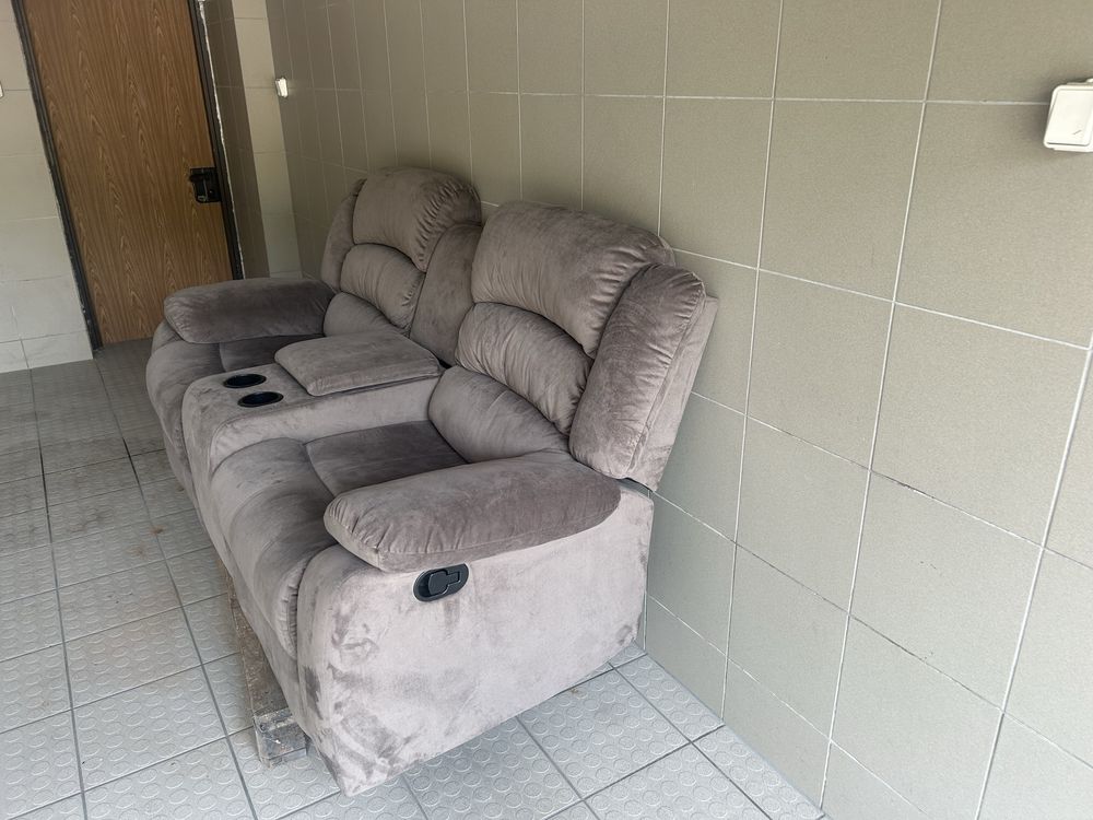 Sofa z funcja relaks/barek