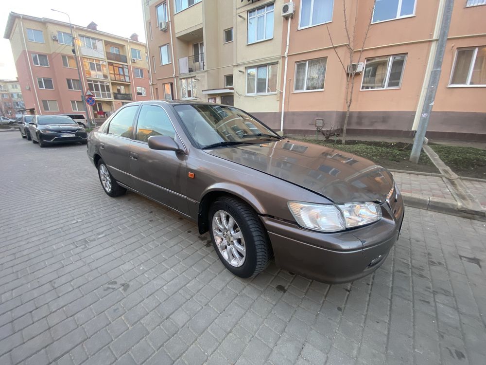 Продам тайоту в хорошем состоянии ! Автомат 2,2