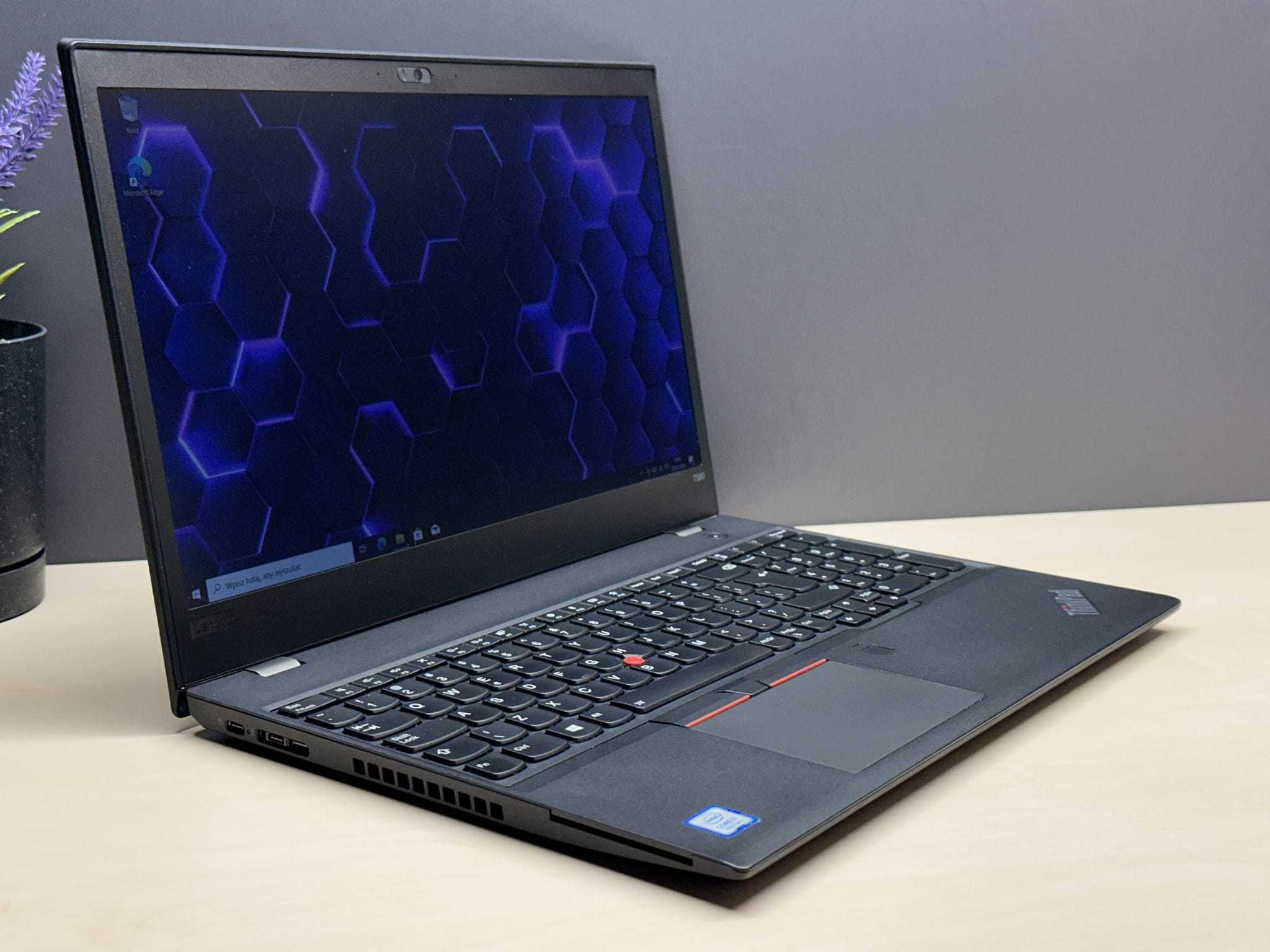 Laptop Lenovo T580 i7 - Twoje Narzędzie do Efektywnej Pracy!