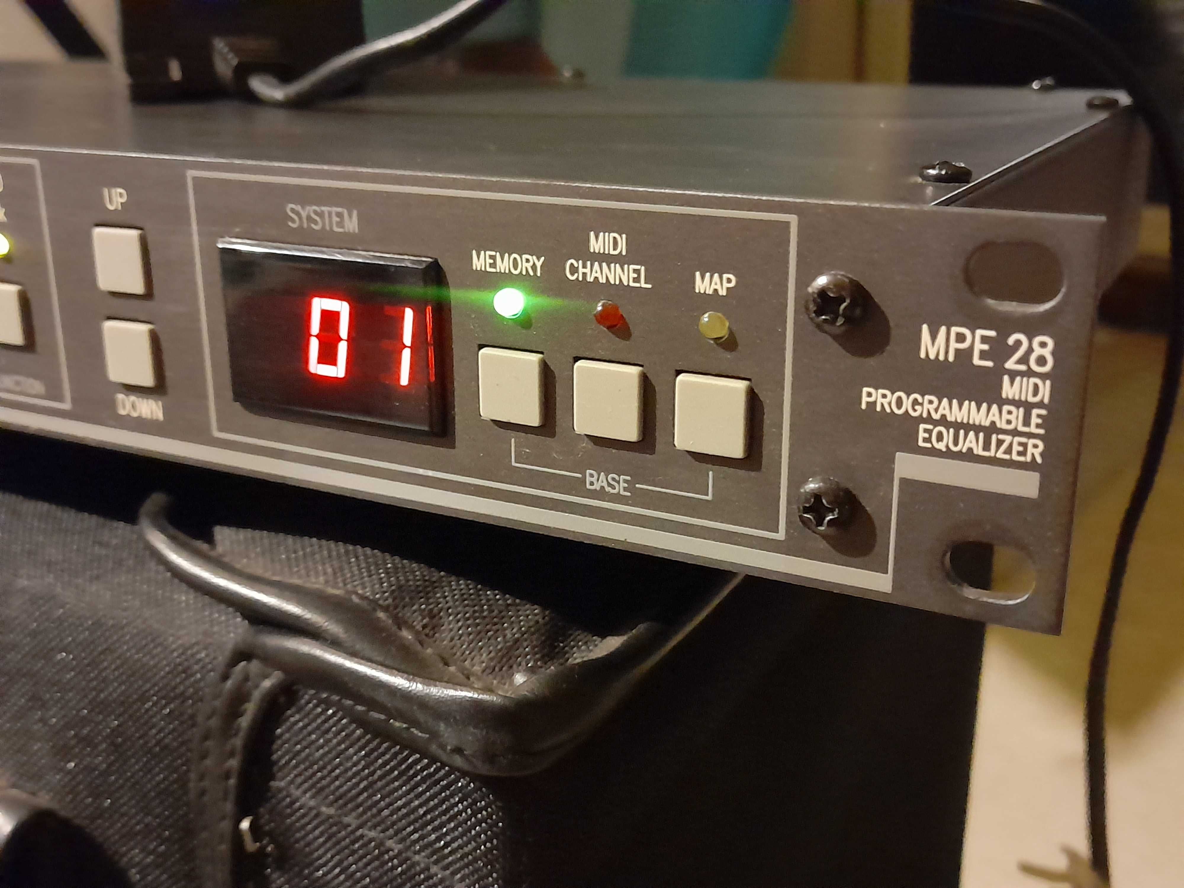 Rane MPE-28 Midi Programowalny Analogowy EQ 1994 USA (Vintage OLO)