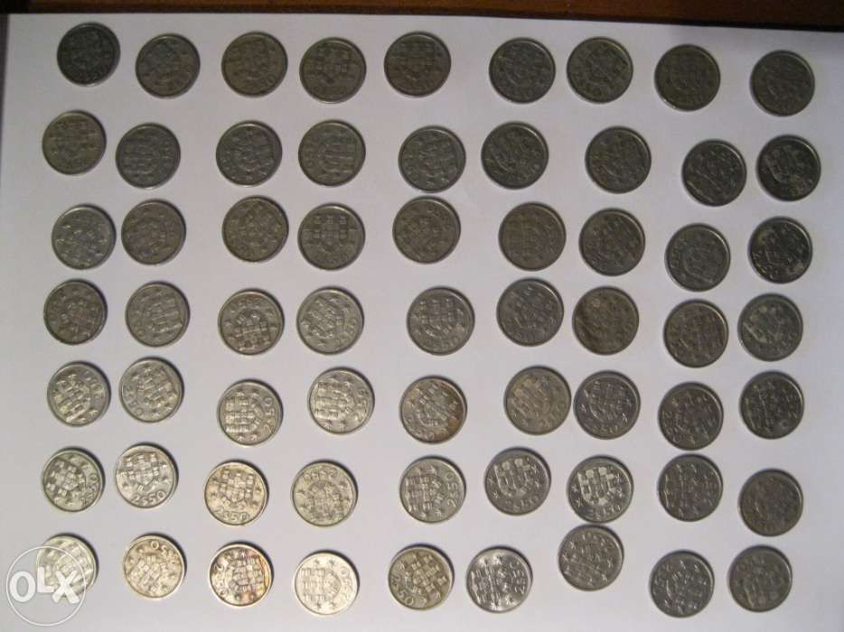 660 Moedas de 2$50 de vários anos