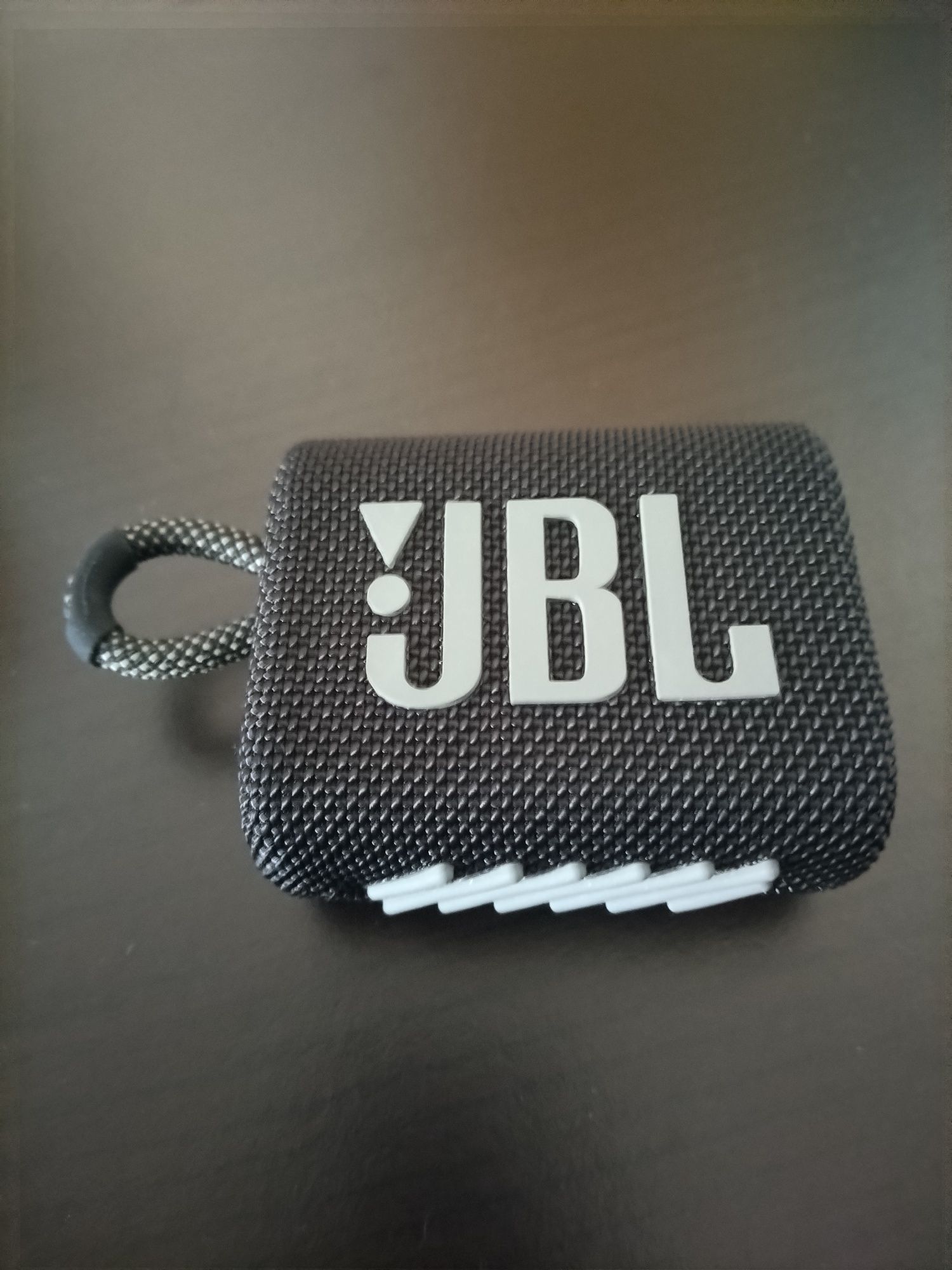 Coluna JBL Go3 como nova