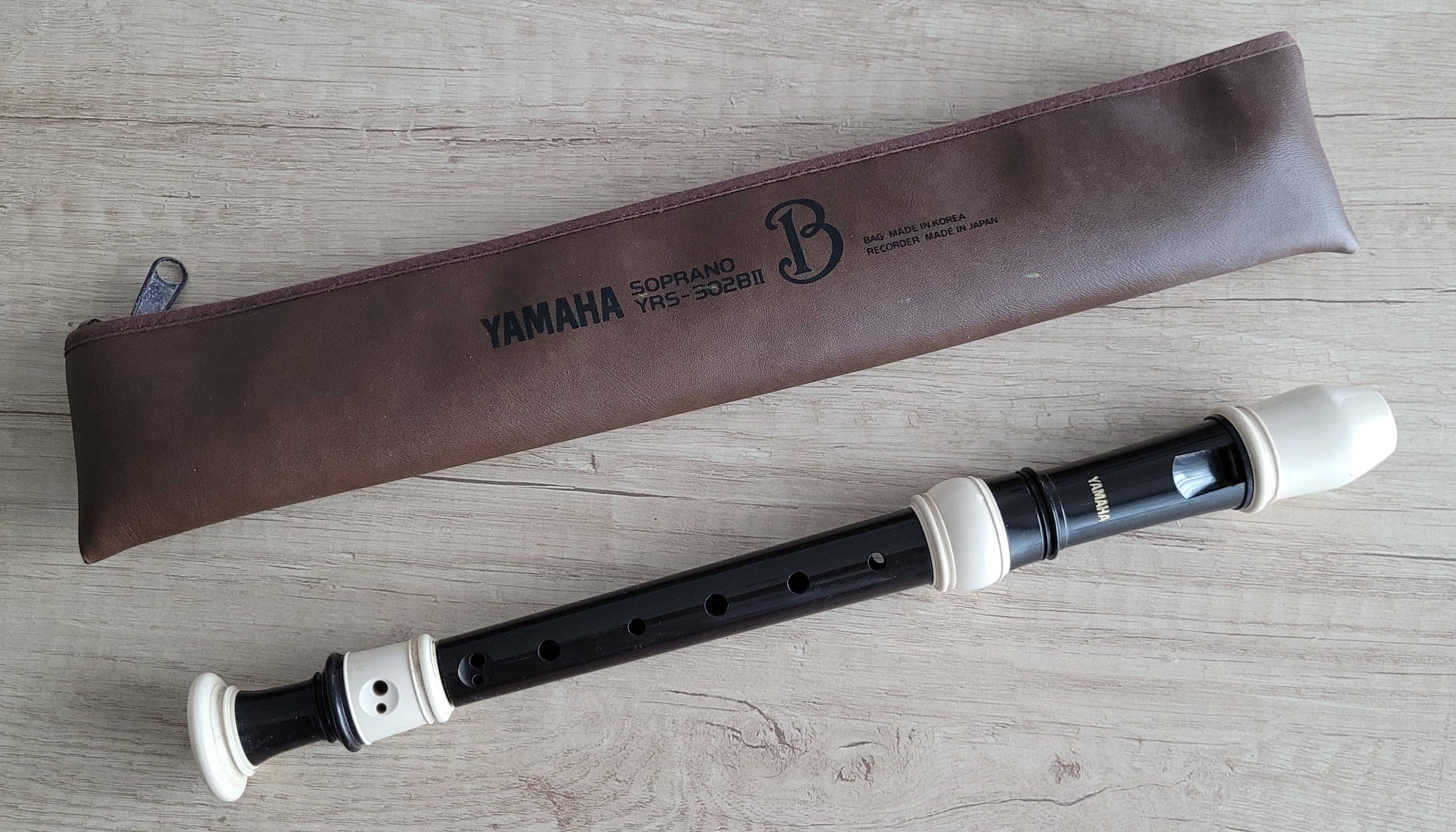 Flet Yamaha Soprano YRS-302 B II.
