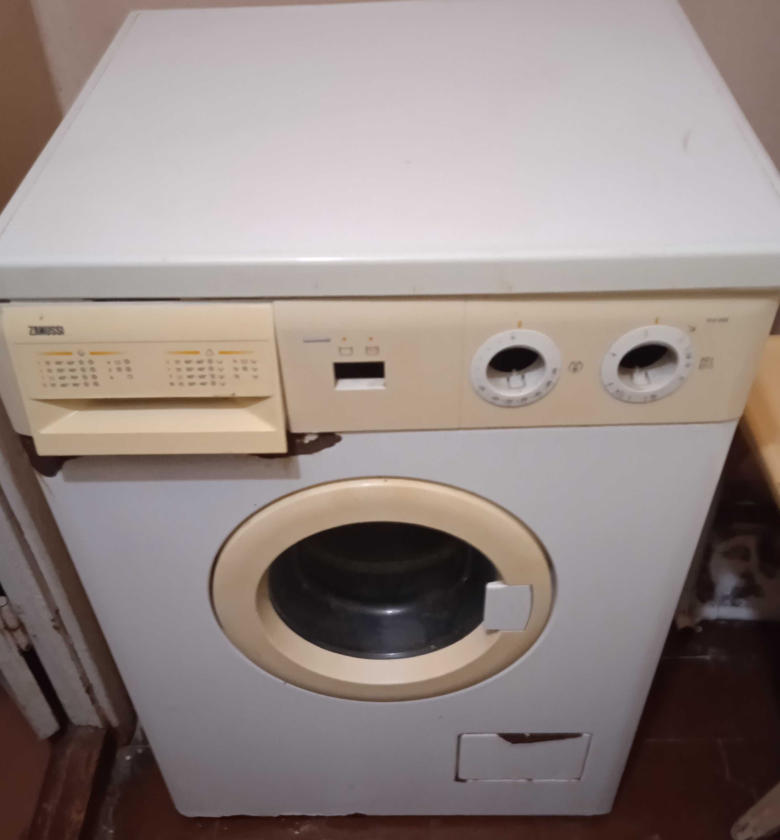 Стиральная машинка Zanussi (FLS 602) на запчасти