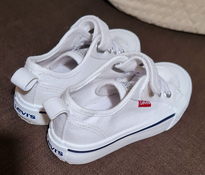 Ténis levis originais unisexo número 28