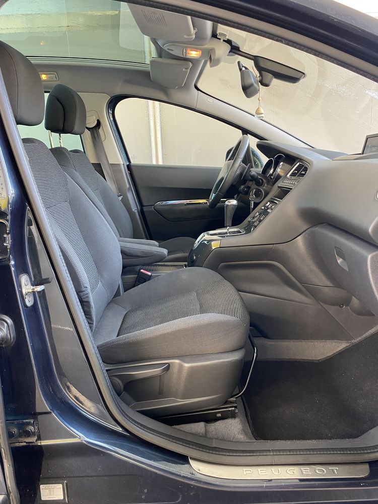 Peugeot 5008 Automático Nacional FULL Extras 7 Lug