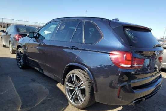 BMW X5 M 4.4 авто з США дуже гарний стан.