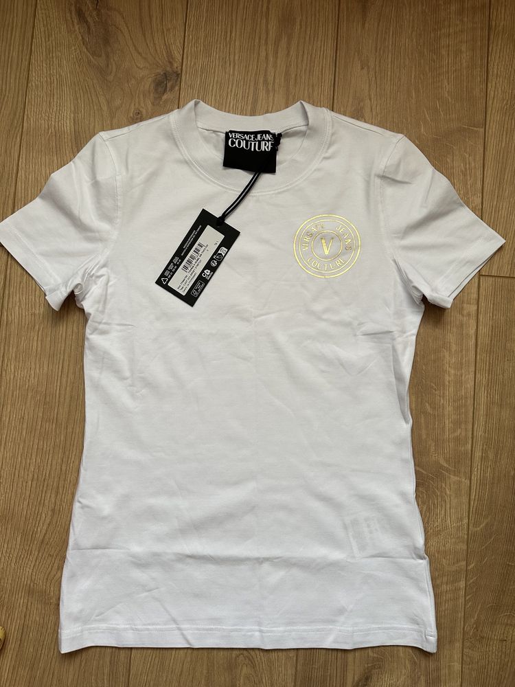 Жіночі футболки Versace Jeans Couture р. M, L