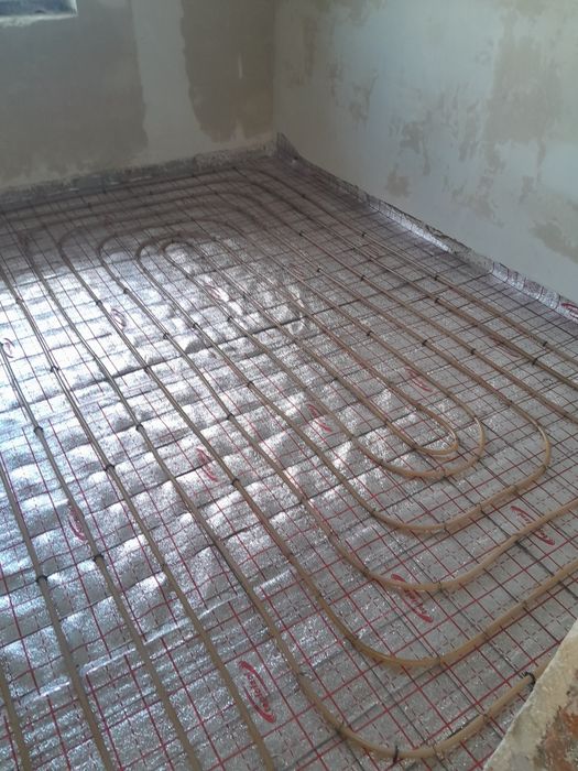 Підготавлюємо все для теплої підлоги,розмотування теплої підлоги.