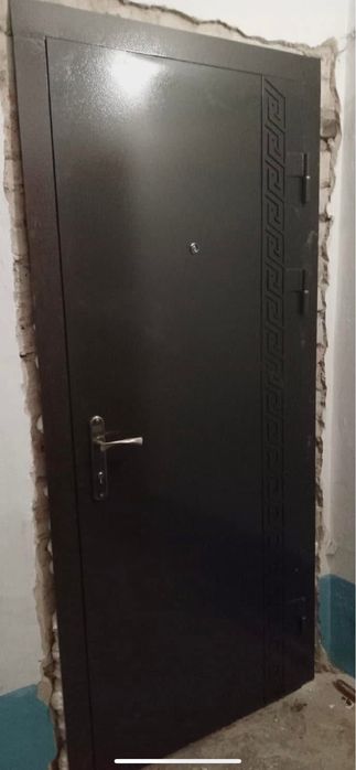 Виготовлення вхідних дверей любого розміру за 3 дні