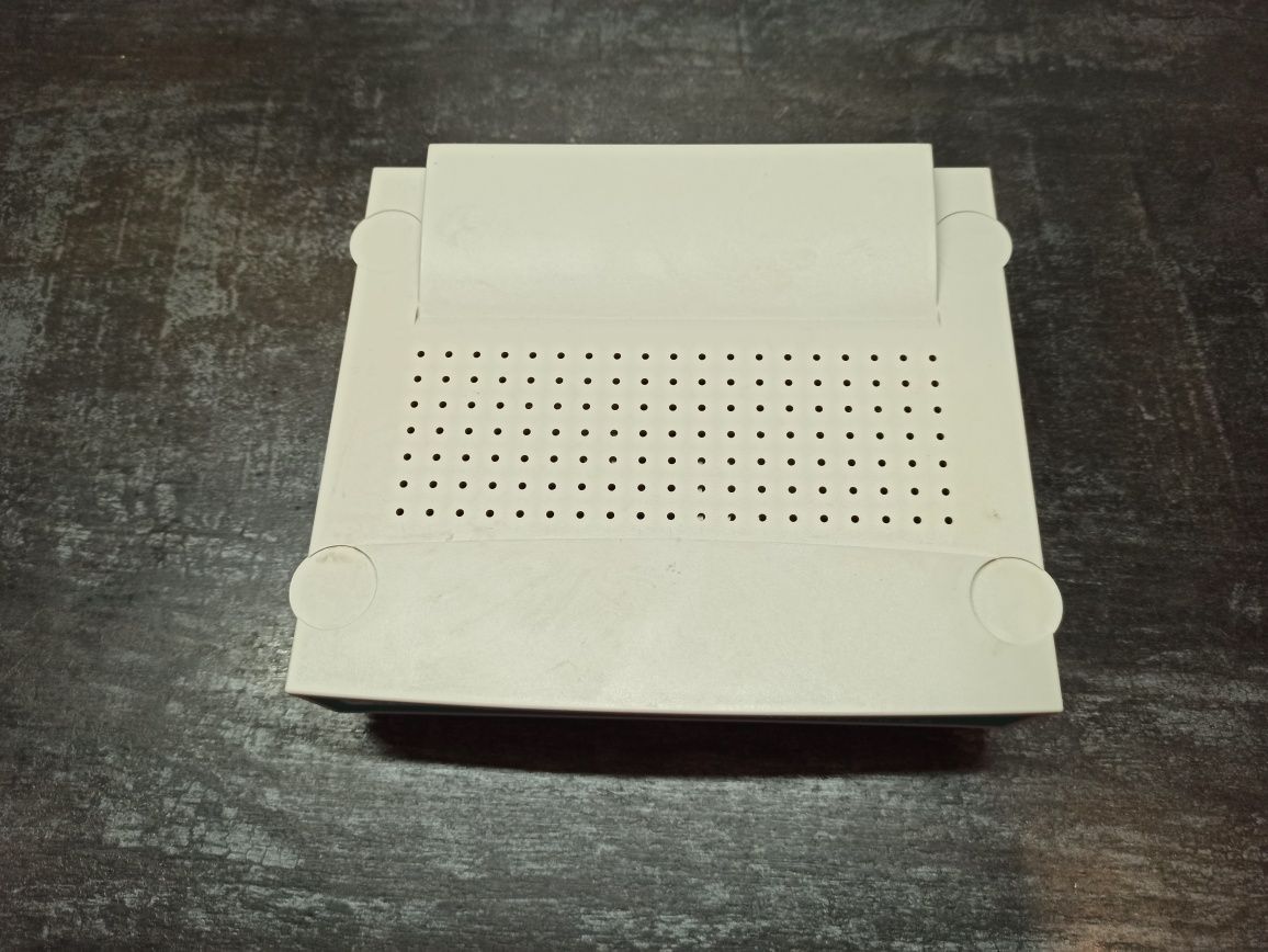 Коммутатор Surecom Ep-816VX.