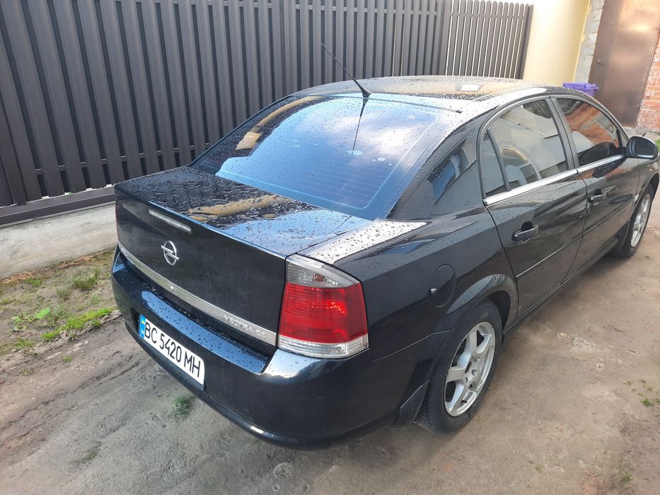 Легковий автомобіль